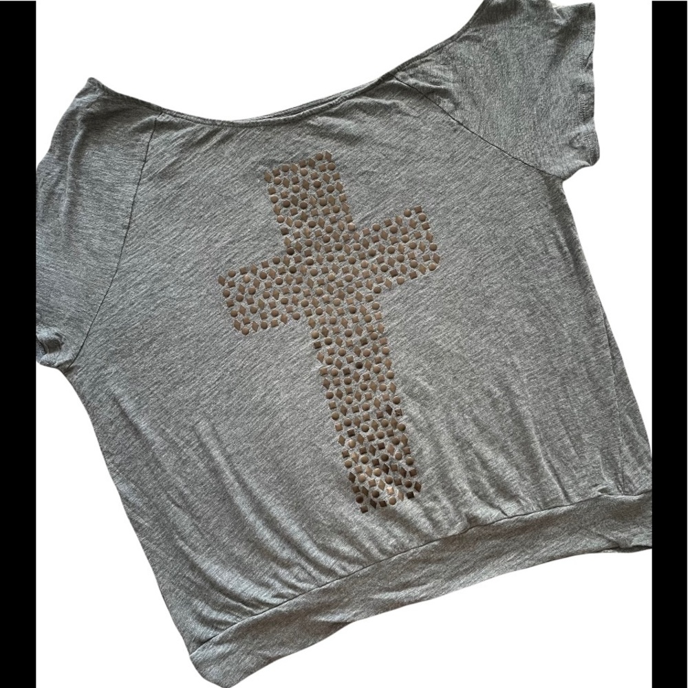 Torrid Size 0 Faux studded off shoulder t shirt - Picture 9 of 9